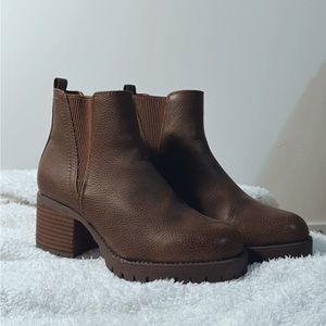 Brown Chelsea Boots